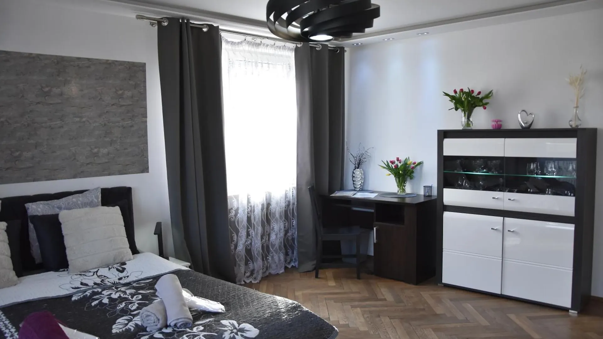Apartment Apartament Night Premium Krakau Polen